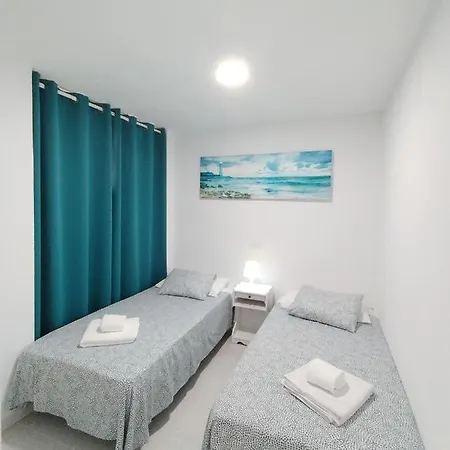 With Balcony, Central, Wifi 아파트 로스크리스티아노스