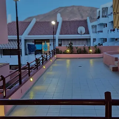 With Balcony, Central, Wifi Apartmán Los Cristianos (Tenerife)